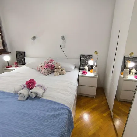 Chengic Comfort - Modern 2-bedroom Retreat